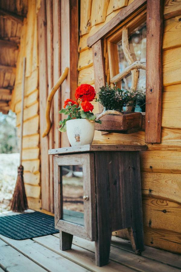 B&B Elaemys Aemmi Sauvo Buitenkant foto